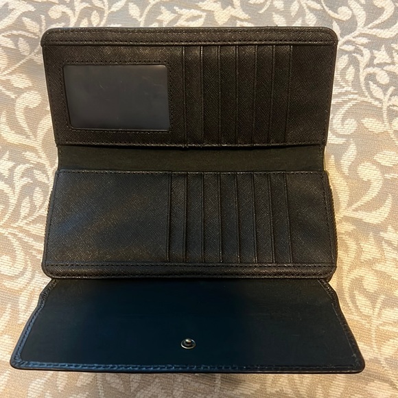 Fossil Wallet - Picture 3 of 5